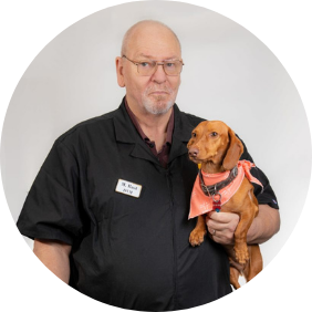 Max E. Rust, DVM