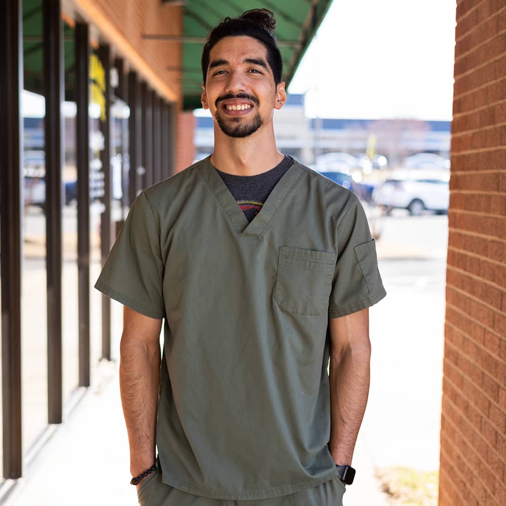 Jave, Veterinary Assistant